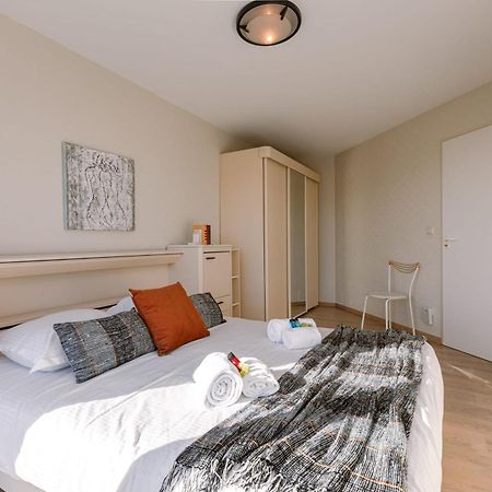Huswell - Spacious & Modern Sea View Apartment With Garage Ostende Kültér fotó
